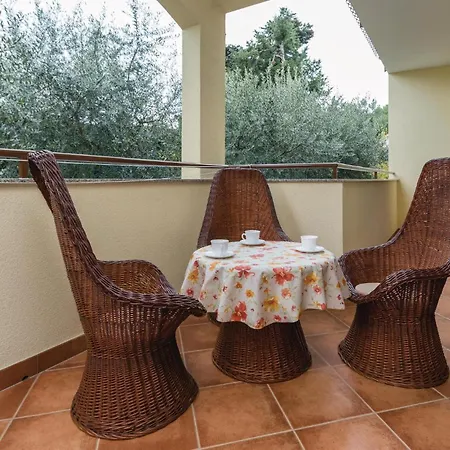 Asantica I Apartment