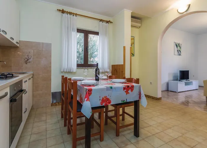 Appartement Asantica I *